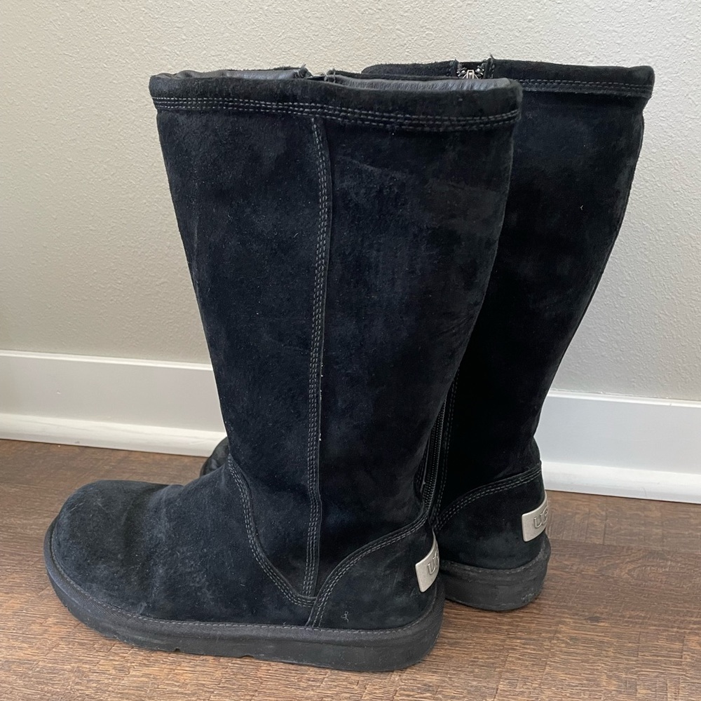 Women’s Size 8 Ugg Boots